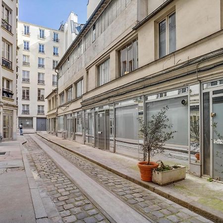 Well Decorated One Bedroom Aprtment In Heat Of Paris, Short Walk To Palais Garnier , Exterior photo